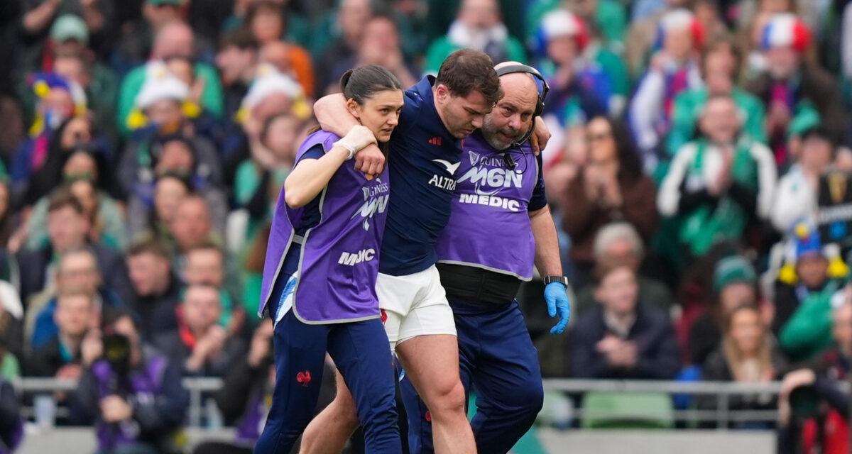 XV de France : un ancien arbitre irlandais va dans le sens de Galthié après la blessure de Dupont