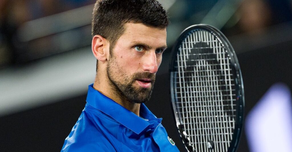 Novak Djokovic s’attend à un sacré duel face à Machac au troisième tour : « Tomas joue extrêmement vite, il est agile et complet. Il n’a pratiquement aucune faiblesse, honnêtement »